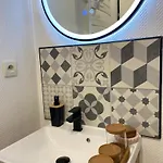 La Coquille: Bright, Cozy, 3 Min From Parc Expo Apartamento Poitiers