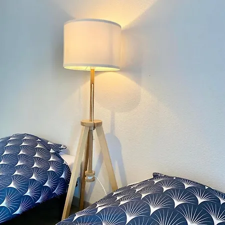 La Coquille: Bright, Cozy, 3 Min From Parc Expo