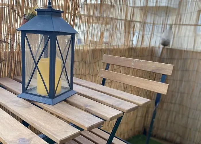 Apartment La Coquille: Bright, Cozy, 3 Min From Parc Expo *